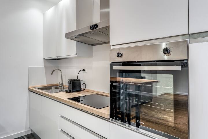 Classy Apt San Cosimato Trastevere gallery image 5