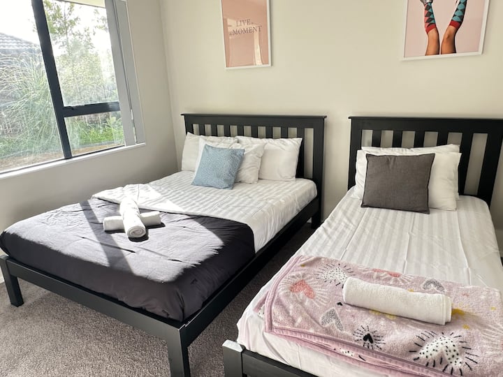 საძინებელი 4