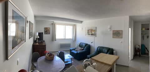 Top Airbnb: LesCÉLESTINS/2p/air-conditioned/Garage/Center/Quiet/WiFi in Avignon