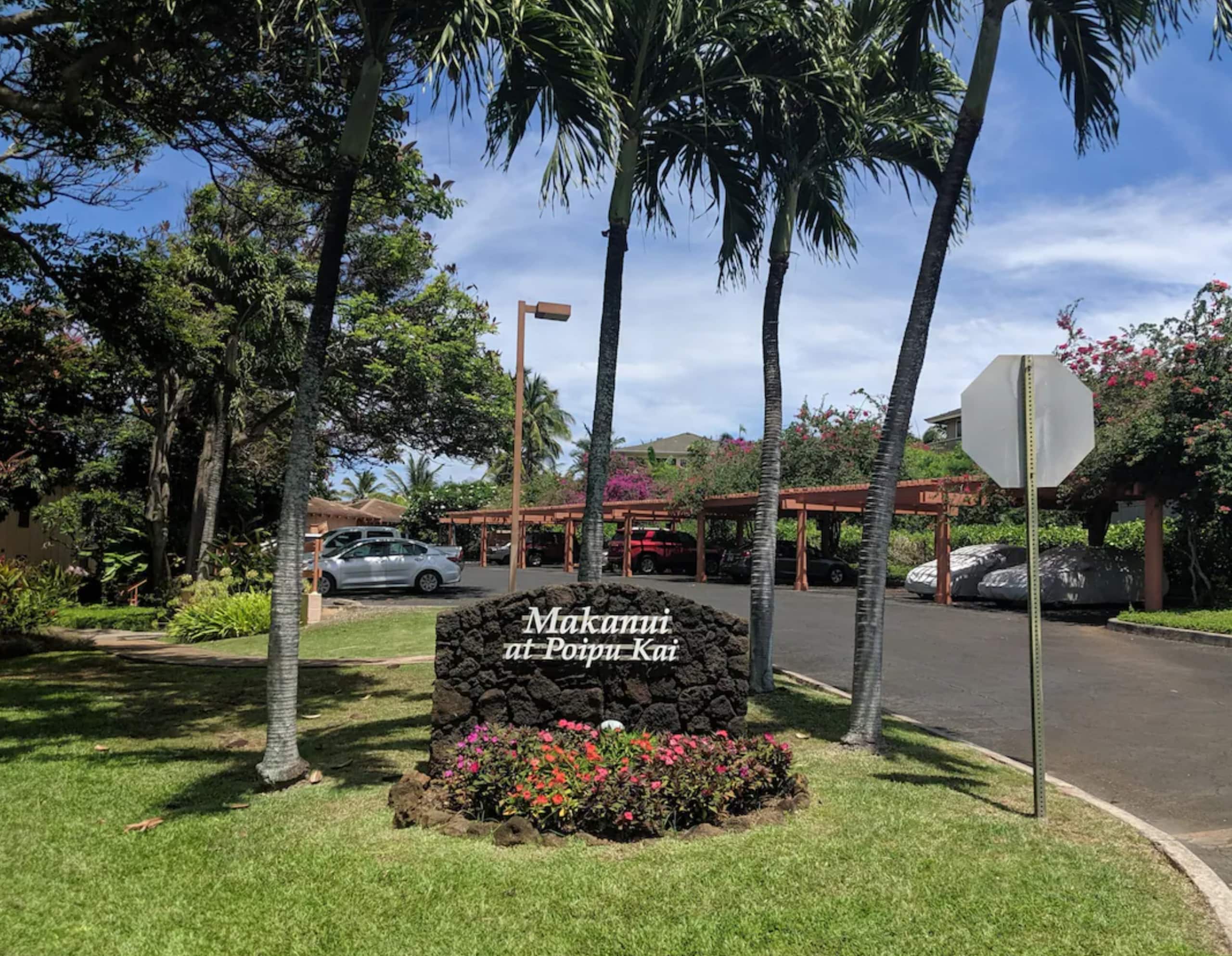 Townhouse in Koloa · ★5.0 · 2 bedrooms · 2 beds · 2 shared baths - Image 53