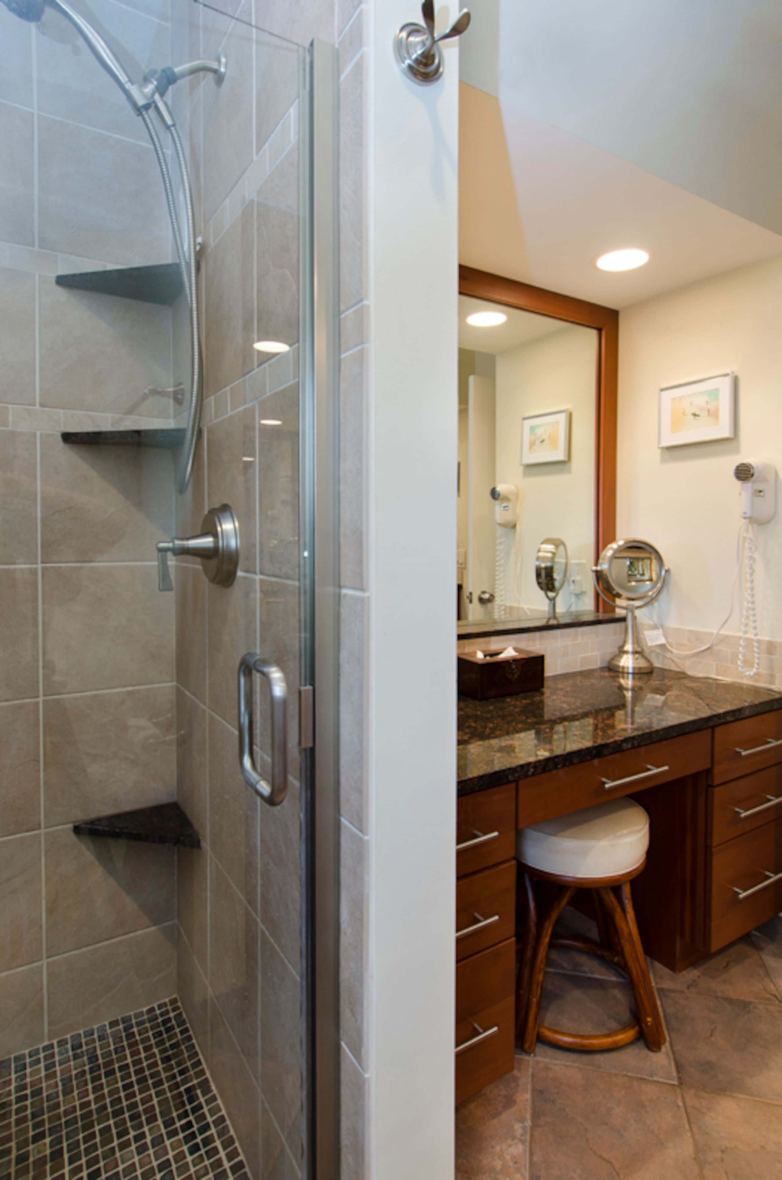 Townhouse in Koloa · ★5.0 · 2 bedrooms · 2 beds · 2 shared baths - Image 33