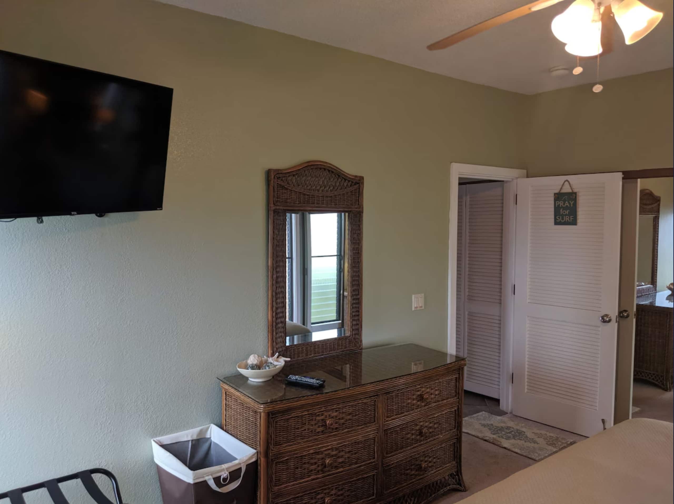Townhouse in Koloa · ★5.0 · 2 bedrooms · 2 beds · 2 shared baths - Image 27