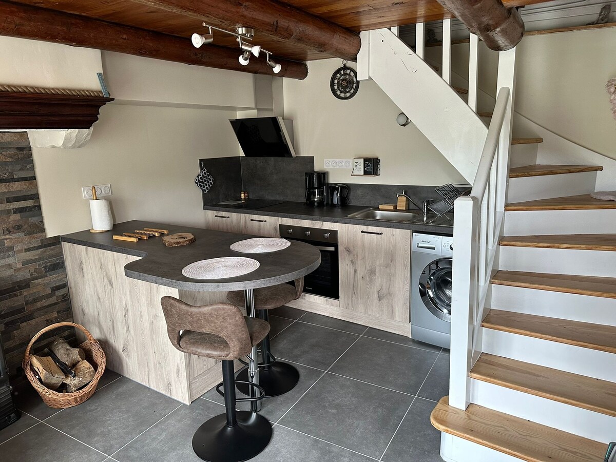 Annonce Airbnb populaire: House of happiness à Cantal