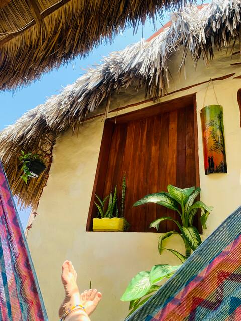 Chalé Sol-Casa Mangará musical/ 15 minutes walk/ beach