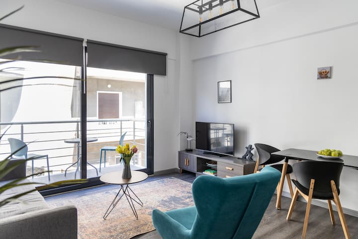 mavromichali By Kula-Superior two bedroom