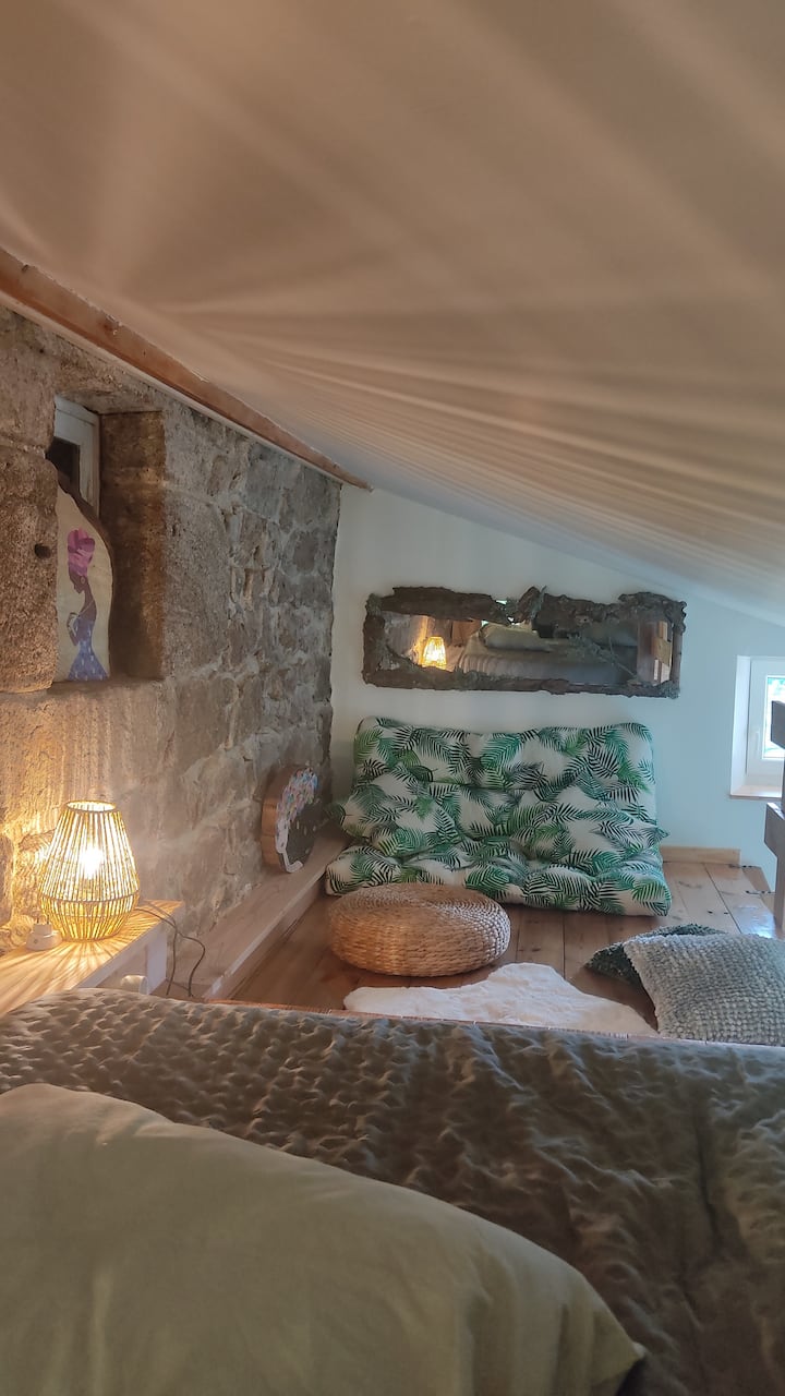 มีชั้นลอย 