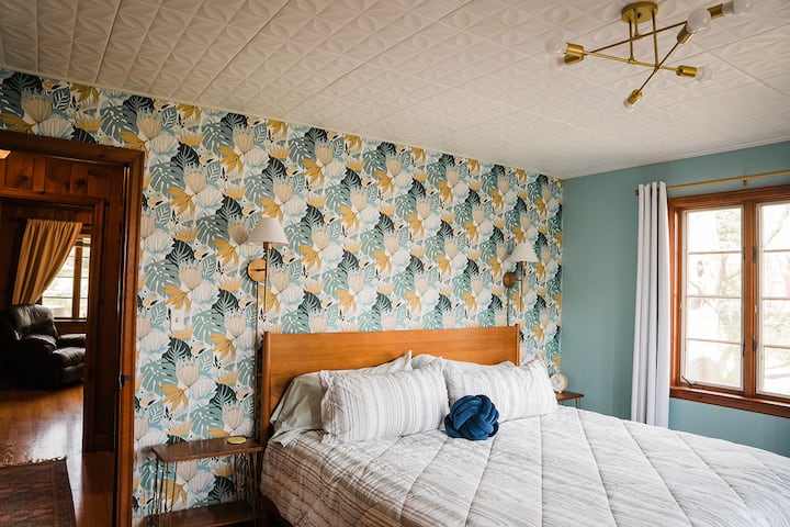 საძინებელი 1