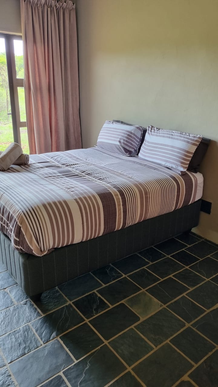 საძინებელი 1