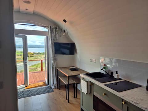 Popular Airbnb listing: Outstanding coastal views at Sandy Bay Pod in Gairloch