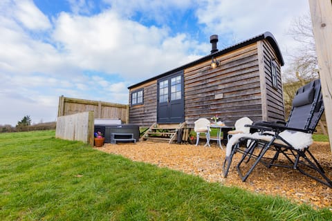 Honeysuckle Hut