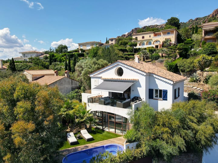 Fabuleuse Villa Vue Mer Avec Piscine Proche Plage - Costa Azul