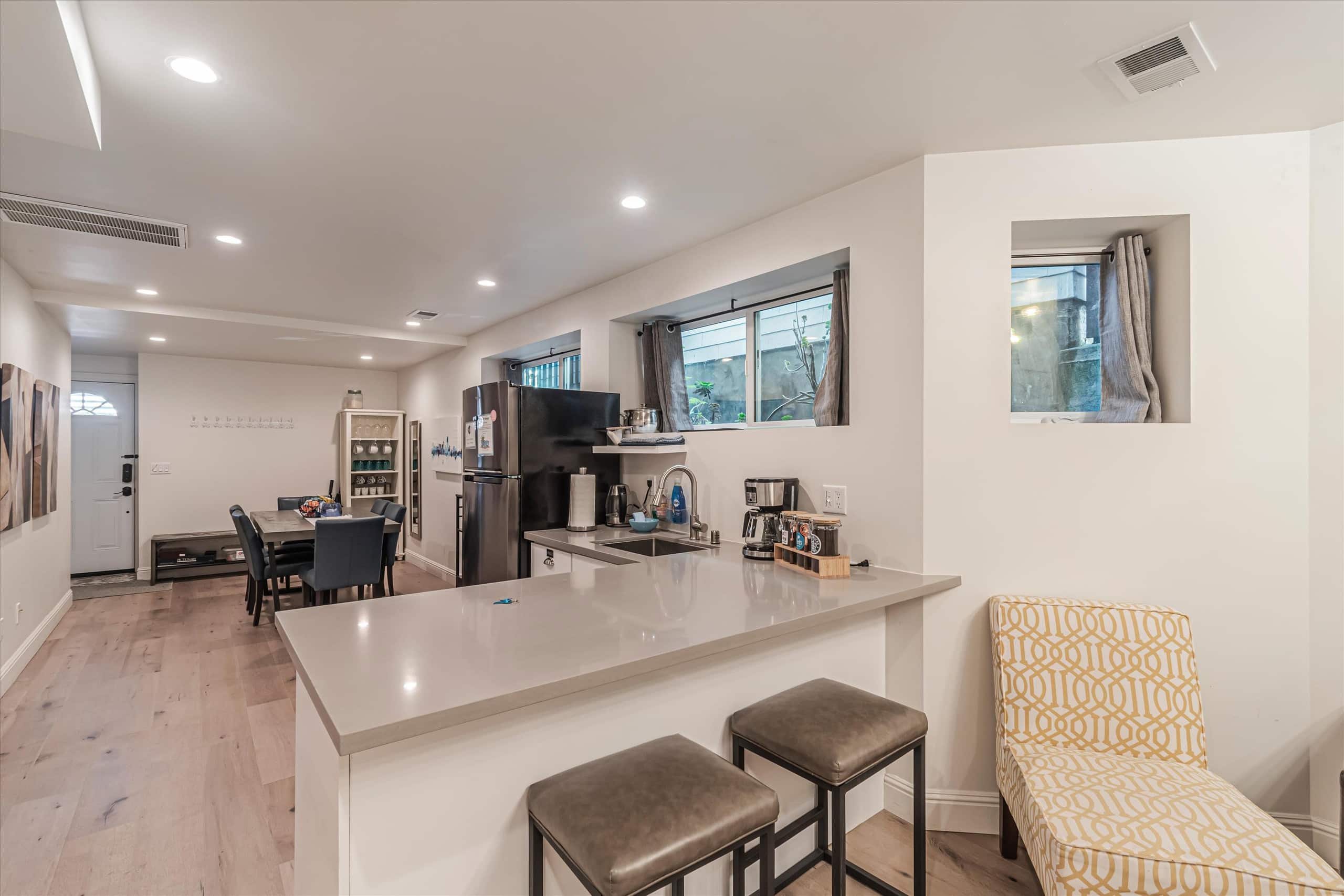 Home in San Francisco · ★4.87 · 2 bedrooms · 4 beds · 2 baths - Image 8