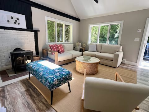 Top performing Airbnb: Sag Harbor 3 bedrooms with Pool in Noyack