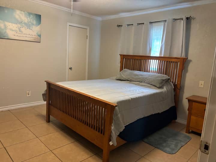 საძინებელი 1