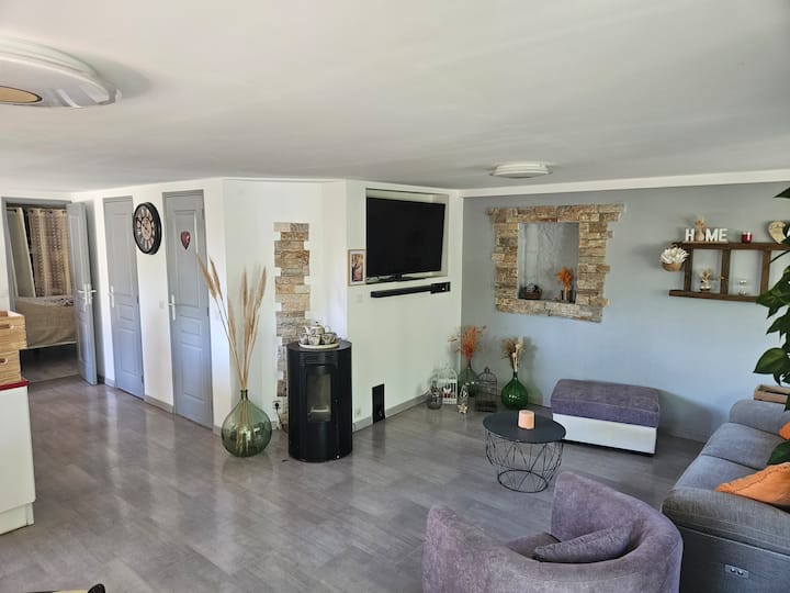 Maison De Campagne,
Piscine Et Jacuzzi - Saint-Maximin-la-Sainte-Baume