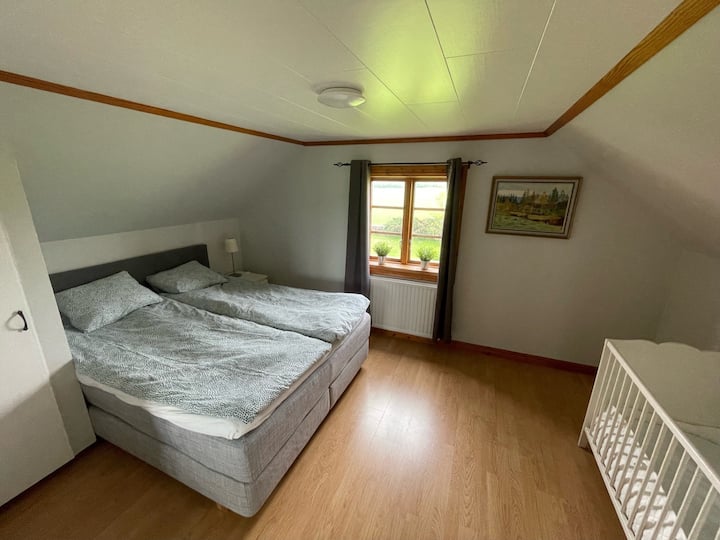 غرفة النوم 2