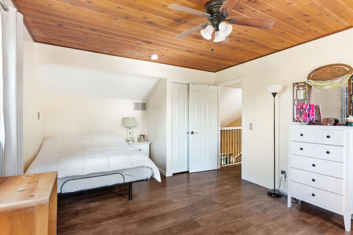 საძინებელი 4