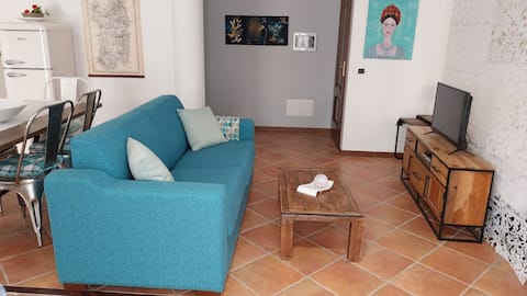Proprietà Airbnb di successo: Sulky Vacation Home Mariposa Apartment a Iglesias