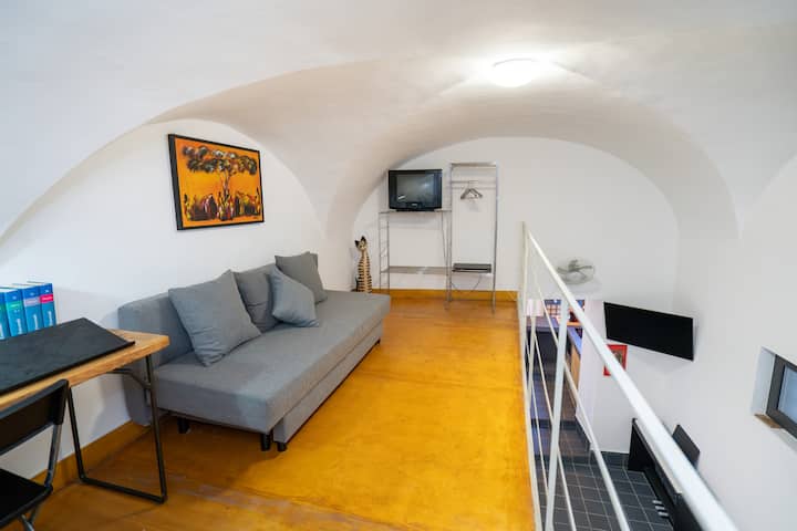 საძინებელი 2