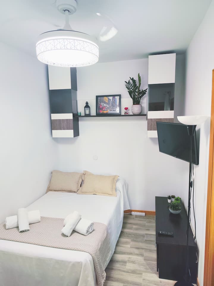 غرفة النوم 2