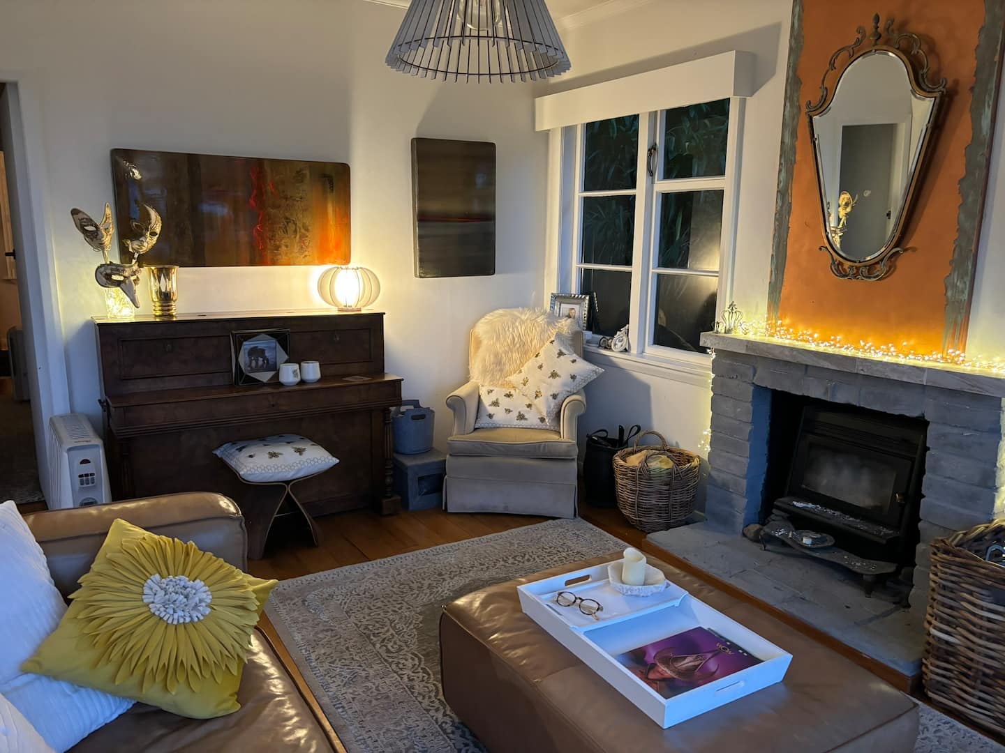 Cosy Cottage Minutes From Town 3