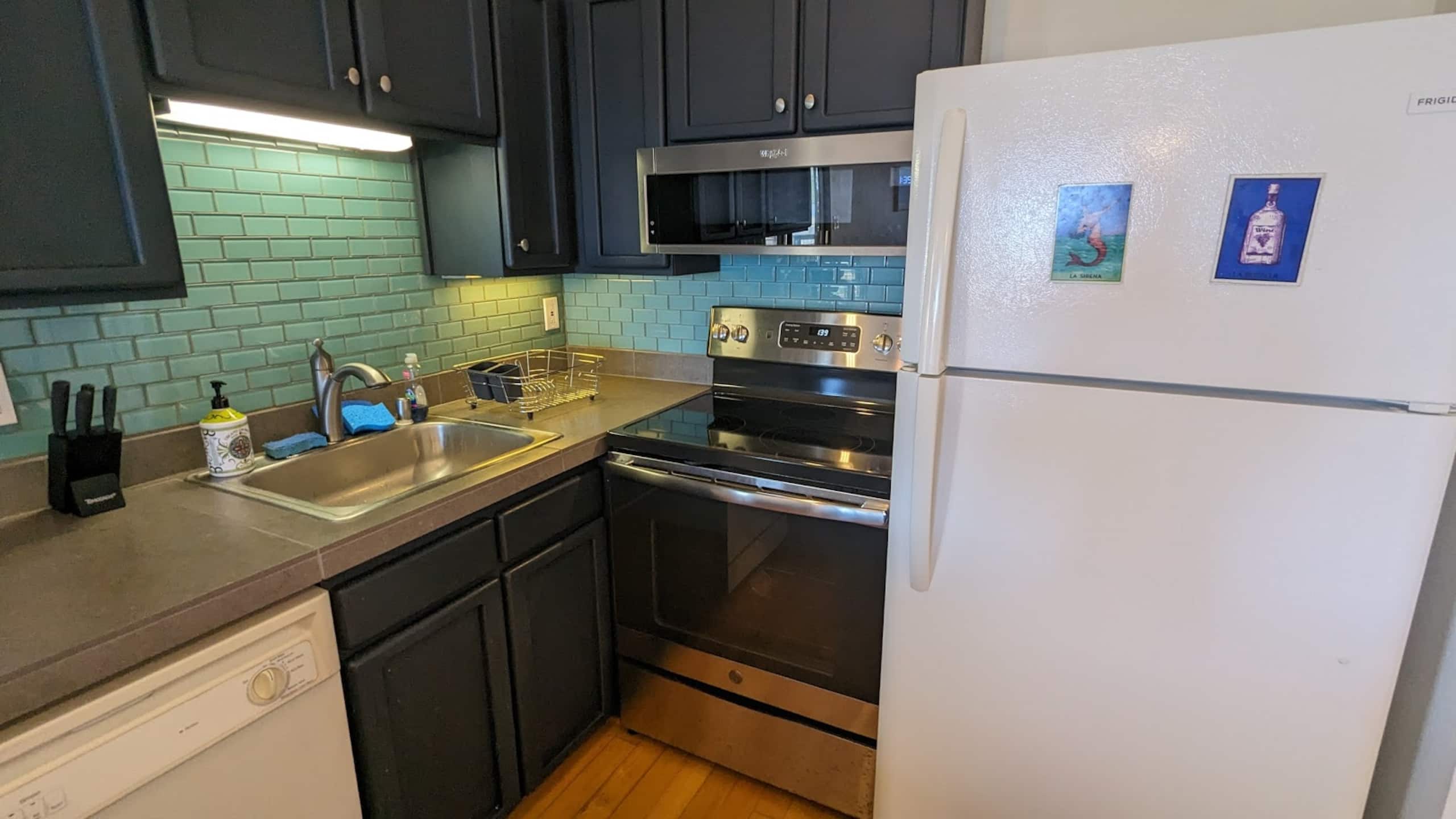 Kalapaki at Its Best - Private 2 Bedroom Condo - Image 4