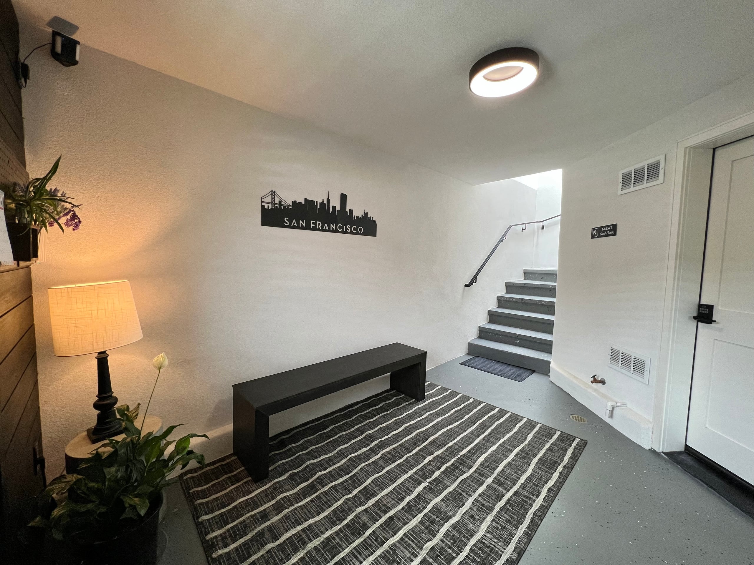 Home in San Francisco · ★4.98 · 3 bedrooms · 4 beds · 2 baths - Image 40