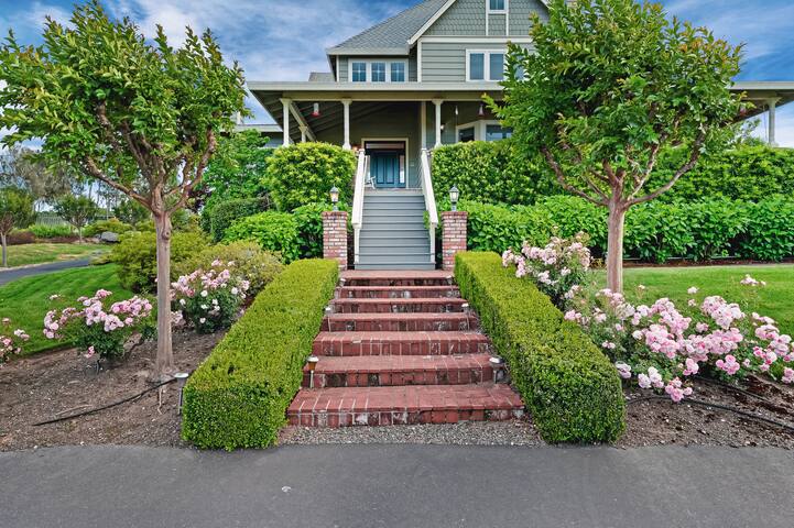 Healdsburg Vacation Homes managed Airbnb listing 3