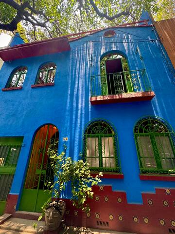 Frida’s House Condesa gallery image 2