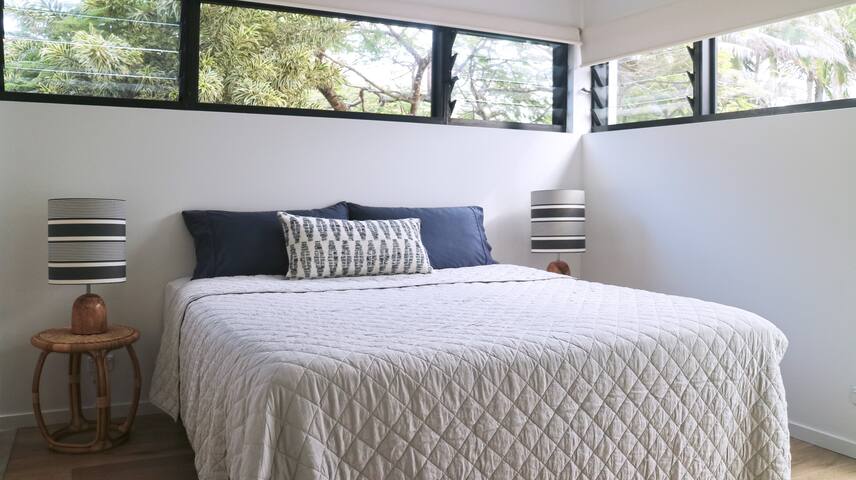 Beachside Lennox 1 gallery image 5