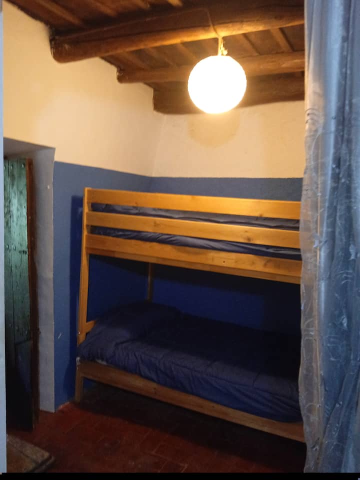 საძინებელი 2