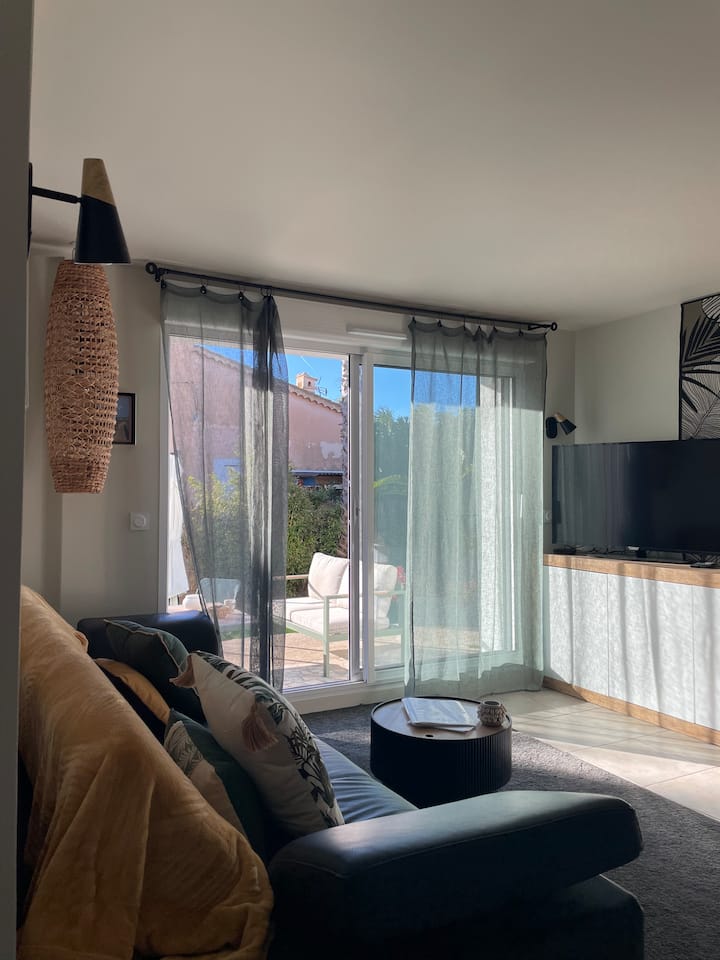 Villa La Sablhyeres-300 M De La Plage Jardin Privé - Île de Porquerolles