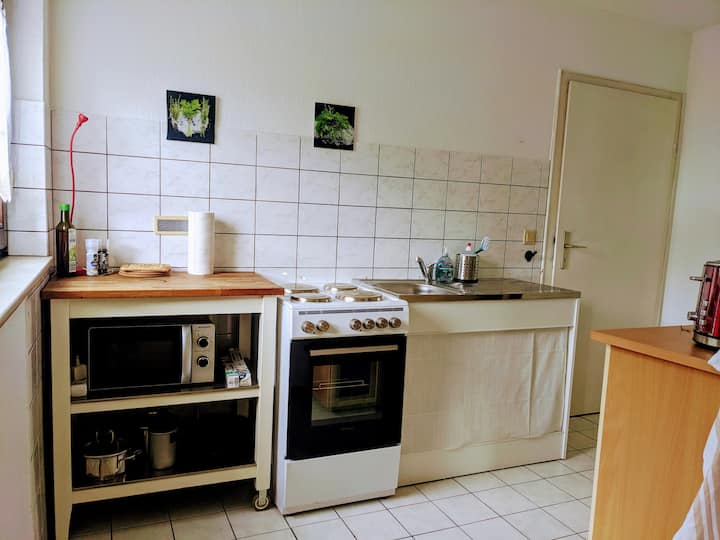 Eigenes Appartement Im Grünen, 20 Min Bis Köln - Cologne Bonn Airport (CGN)