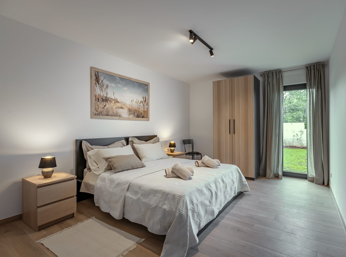 غرفة النوم 1