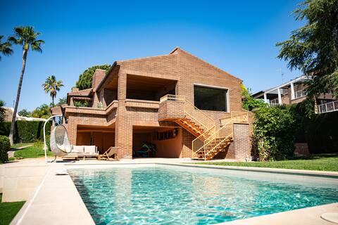 Stylish Summer Villa