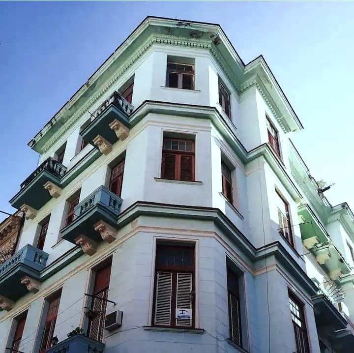 Balcones Villegas Apto. Completo (3 Habitaciones) - La Habana