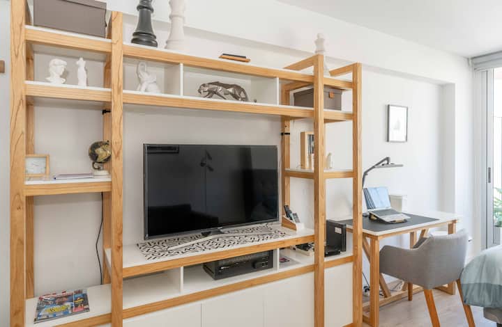 Kitnet mobiliada no 10º andar em Belgrano