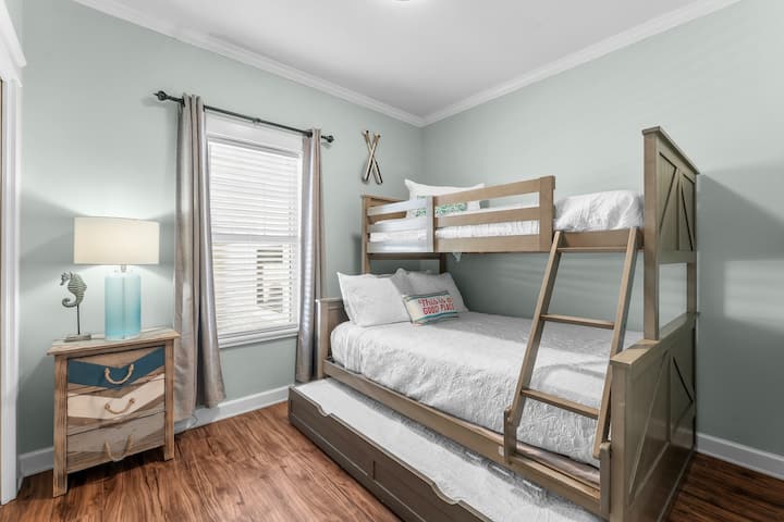 Bedroom #3 - 1st floor Bunk room with twin over full (with twin trundle). Sleeps 4