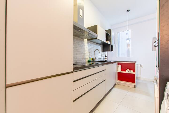 Apartamento en GRAN VIA PRIME!* 4 Habitaciones* gallery image 4