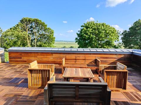 2 bedrooms with view 4 people 2 bathrooms