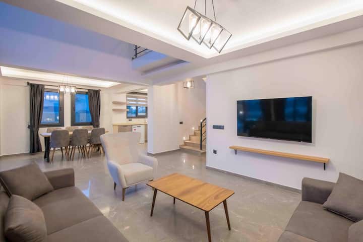 ÖLüdeniz’de Jakuzili Lüks Villa - Villa Bahar 2 - Ölüdeniz