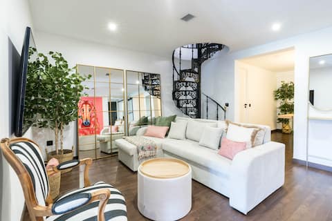 Top performing Airbnb: Unique Views I Premium Duplex I 2 Bedrooms in Alcalá De Henares