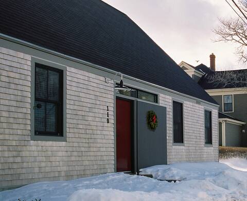 Cross Passage House