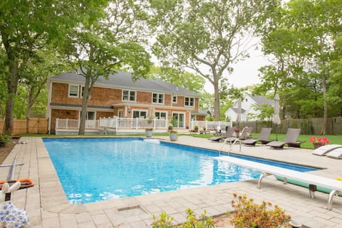 Hamptons Beach House /with private pool