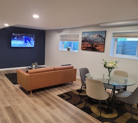 Popular Airbnb listing: M & U Guest Suite I in Sage Creek