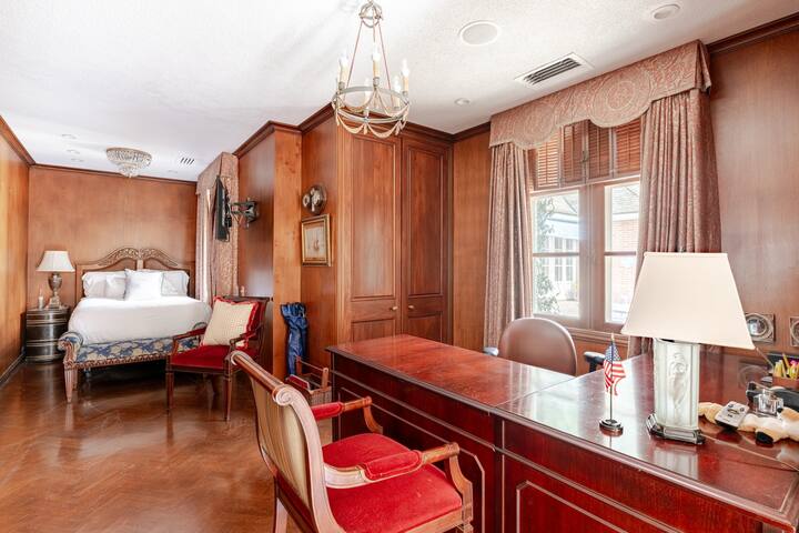 Fox Hill Manor, A Masterpiece Estate gallery image 2