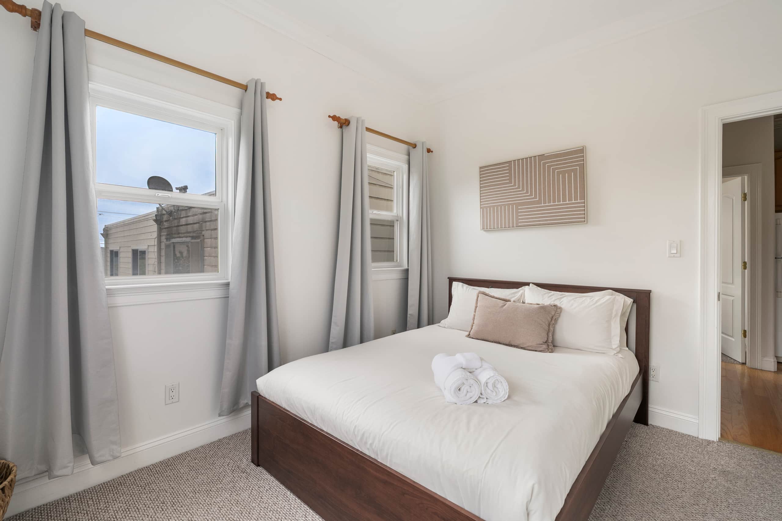 Home in San Francisco · ★4.89 · 2 bedrooms · 2 beds · 1 bath - Image 20
