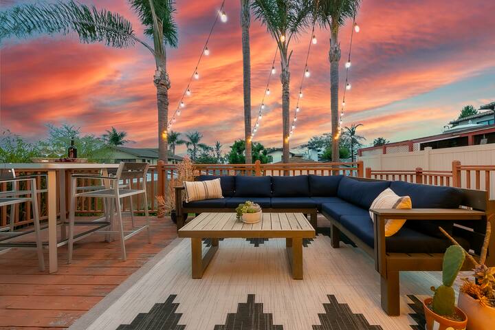 Bird Rock Beauty-patio, yard gallery image 4