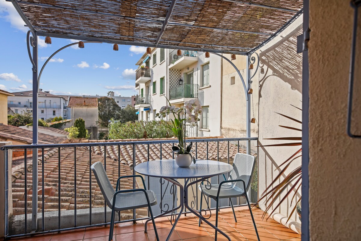 Top Airbnb: At the Port | Parking | Quiet | Terrace | Air conditioning in Sanary Sur Mer