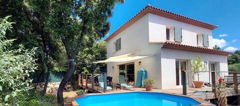 Villa Garrigue – pool, parking, entire house
